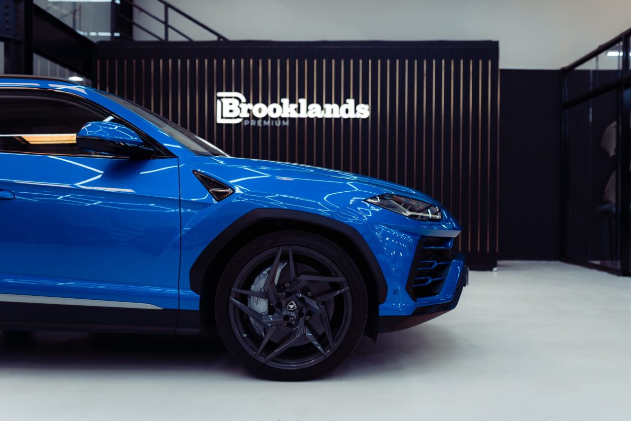 Lamborghini Urus Blue
