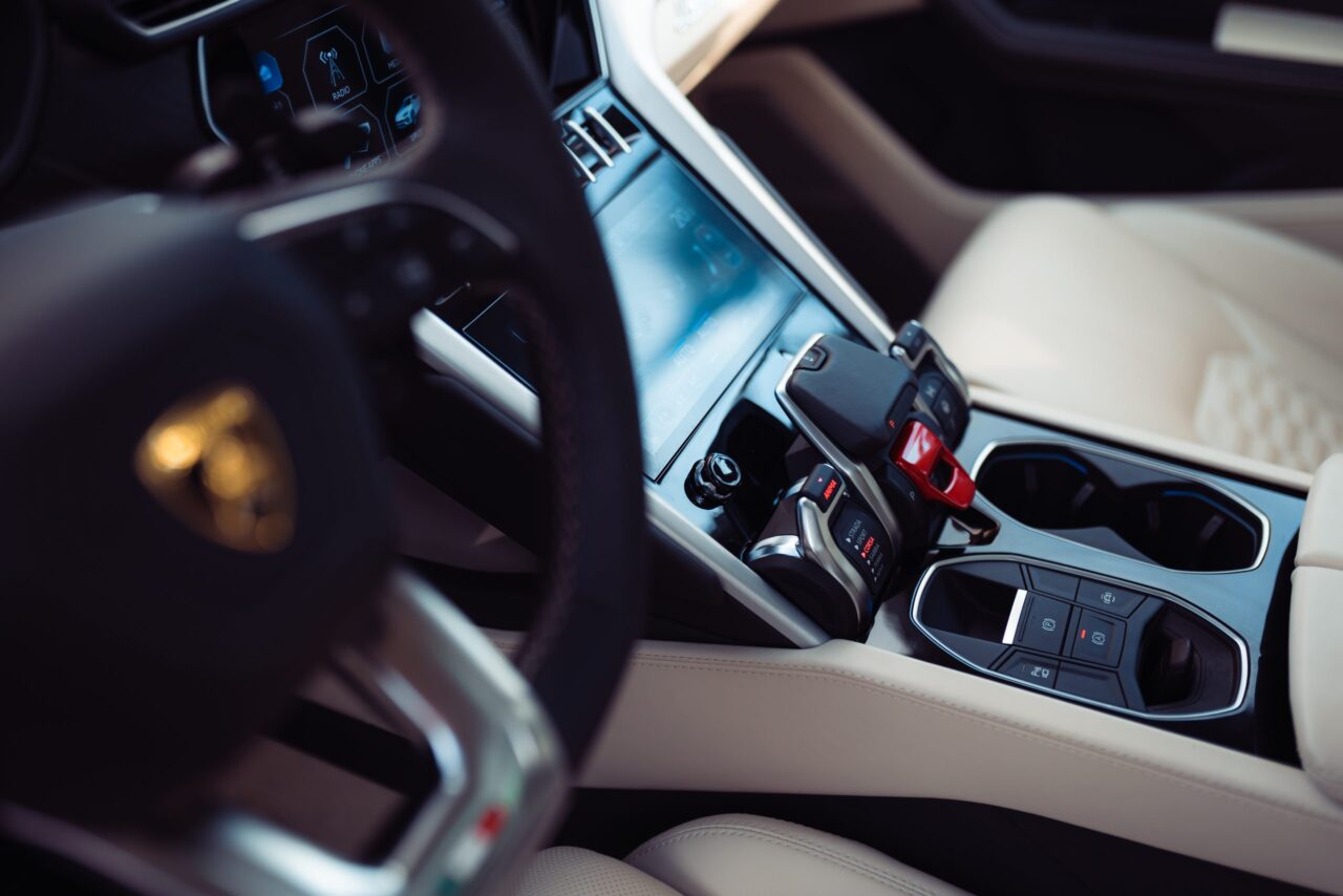 Lamborghini Urus Blue