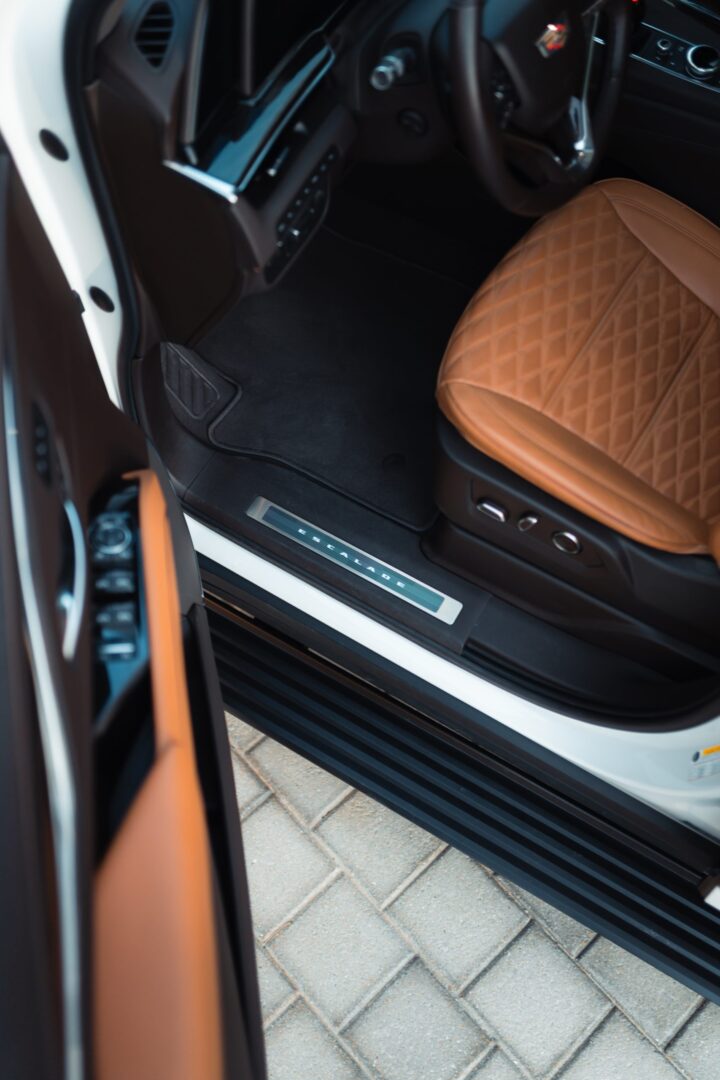 Cadillac Escalade White