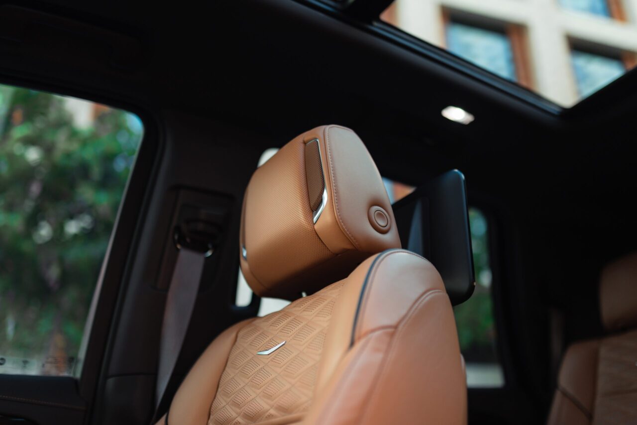 Cadillac Escalade White