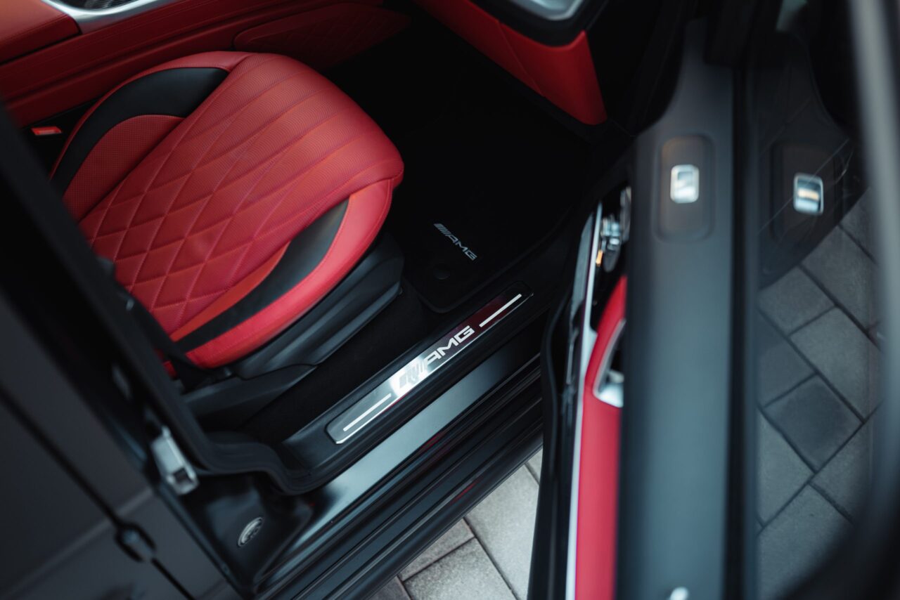 Mercedes G63 AMG Black