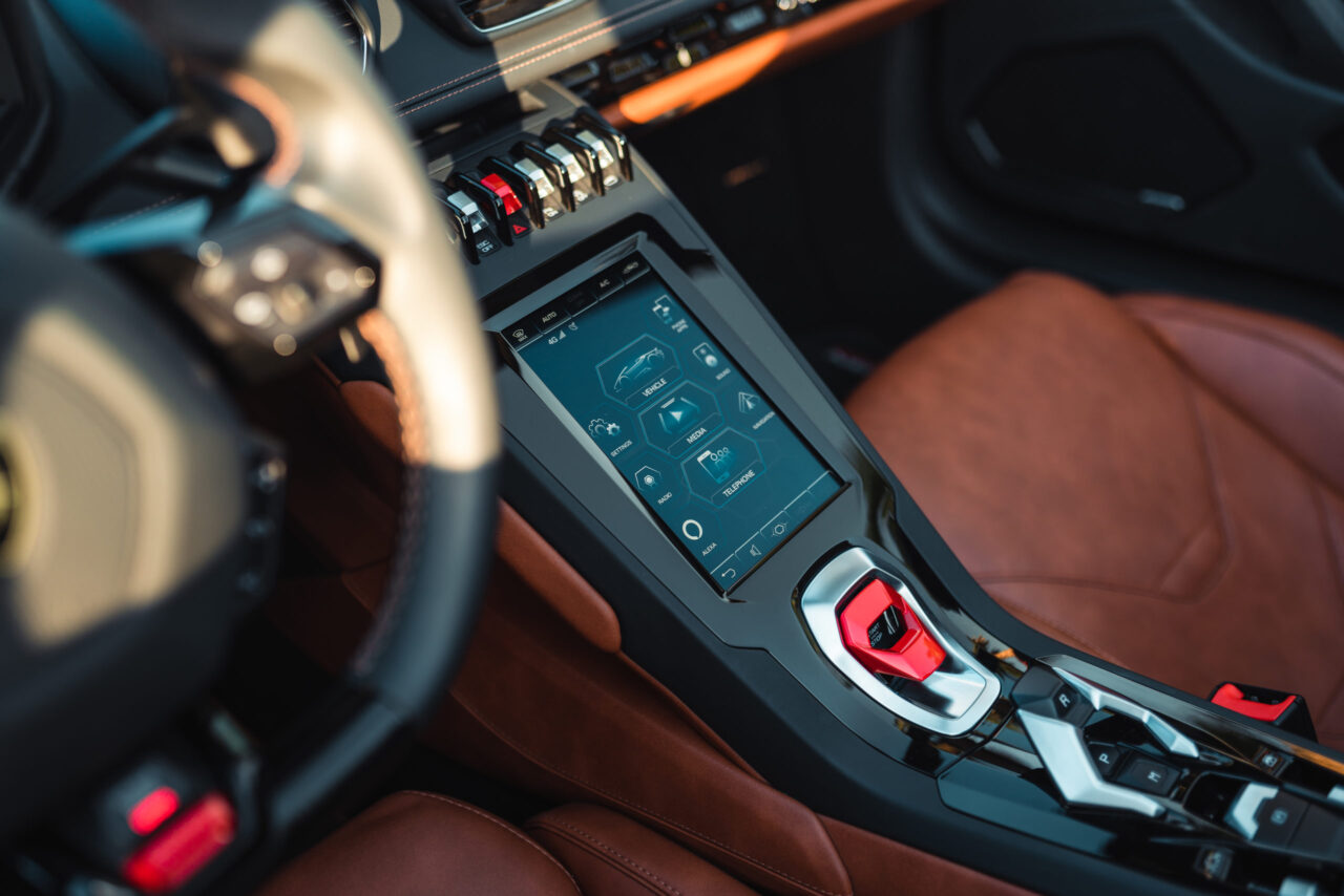 Lamborghini Huracan Evo Spyder Red