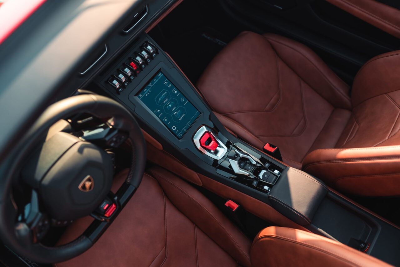 Lamborghini Huracan Evo Spyder Red