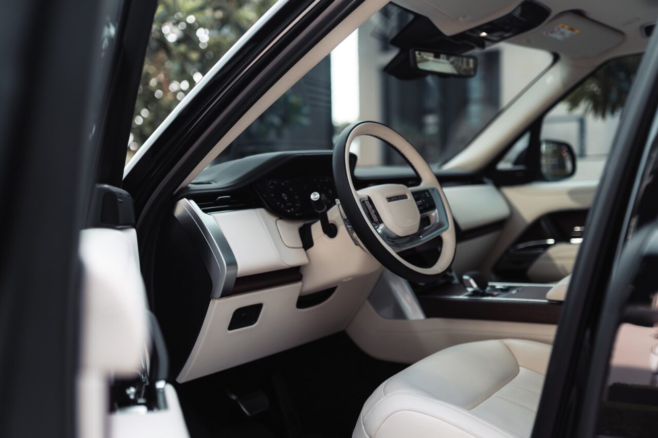 Range Rover HSE Black