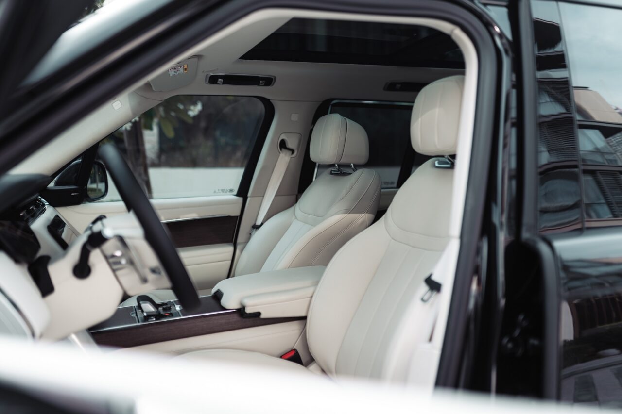 Range Rover HSE Black