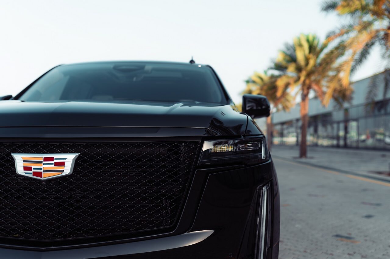 Cadillac Escalade ESV Black