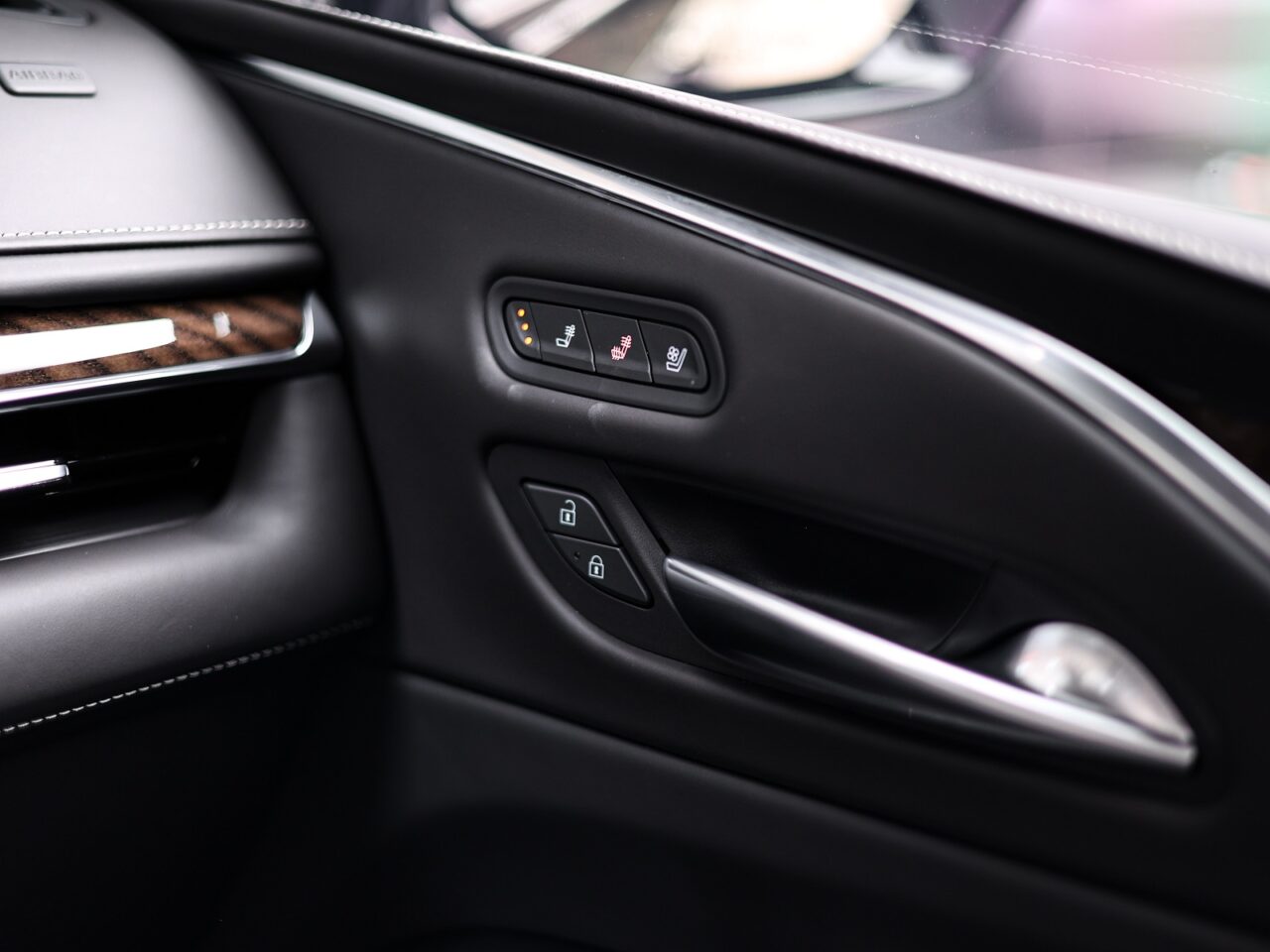 Cadillac Escalade Black M