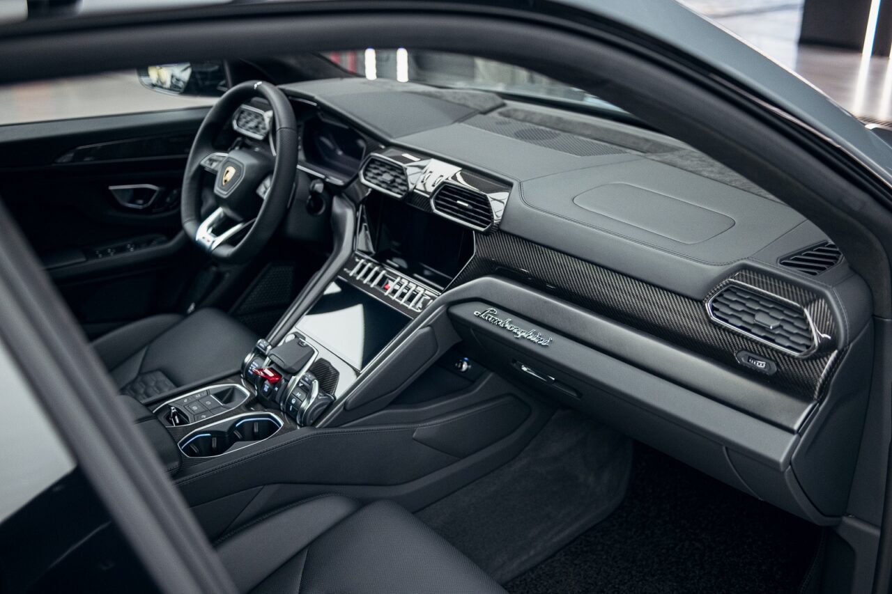 Lamborghini Urus Grey