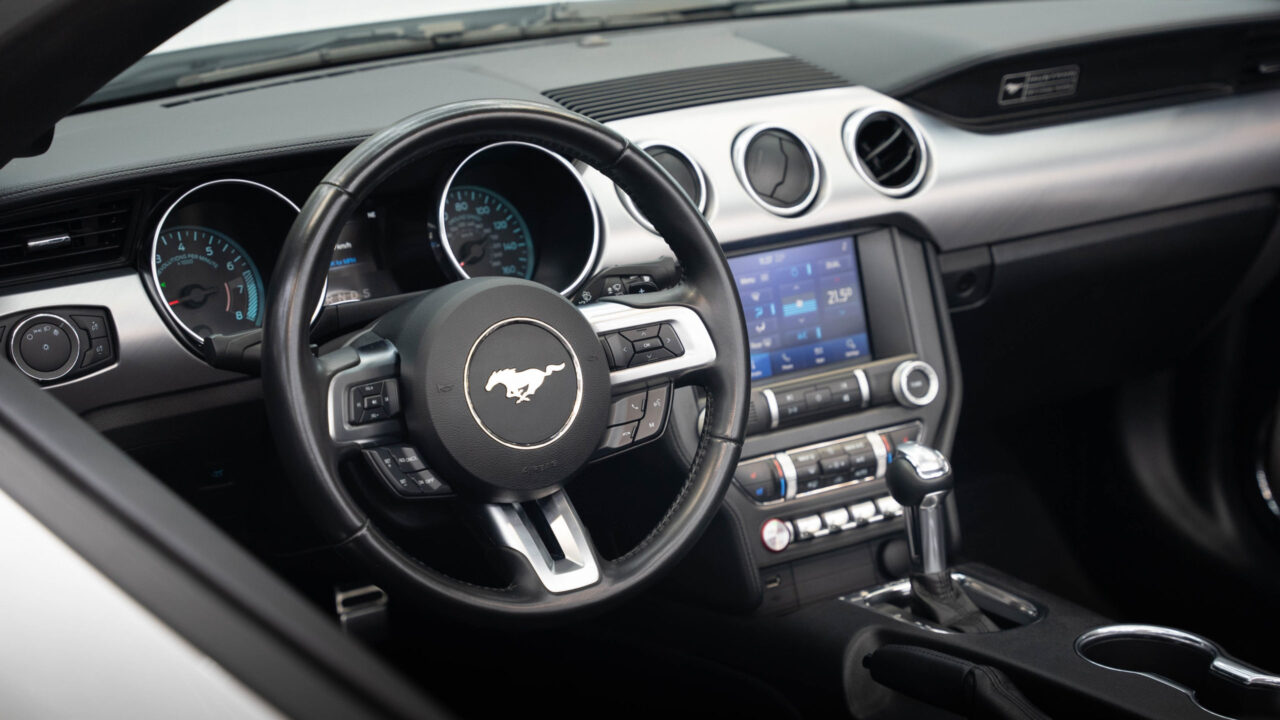 Ford Mustang Convertible White