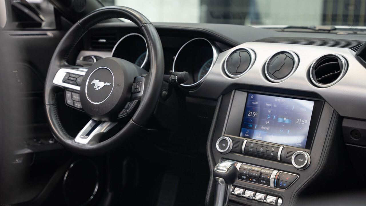 Ford Mustang Convertible White