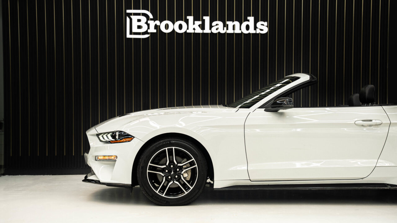 Ford Mustang Convertible White