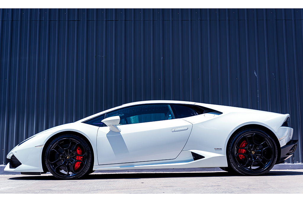 Lamborghini Huracan White