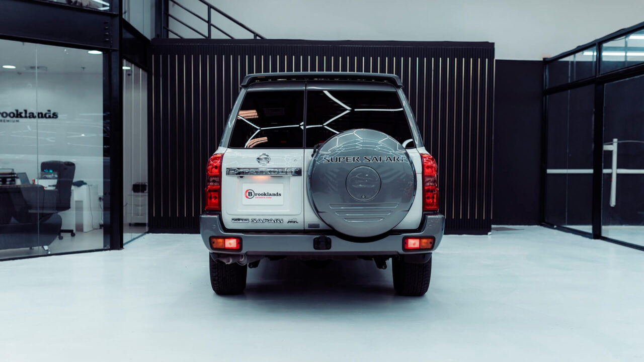 Nissan Patrol Super Safari