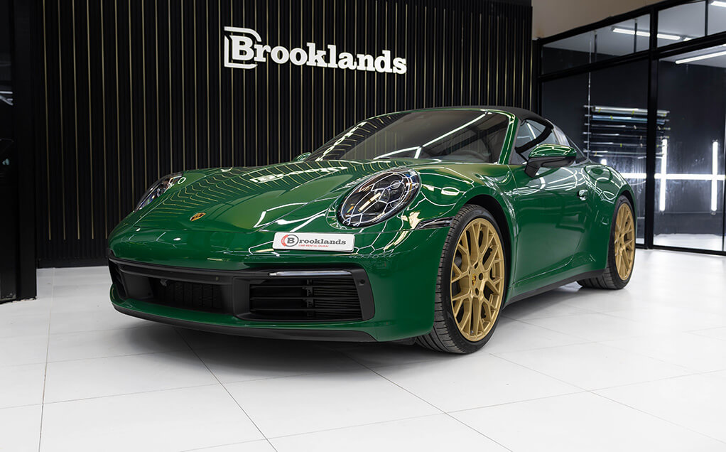 Porsche 911 Targa Green