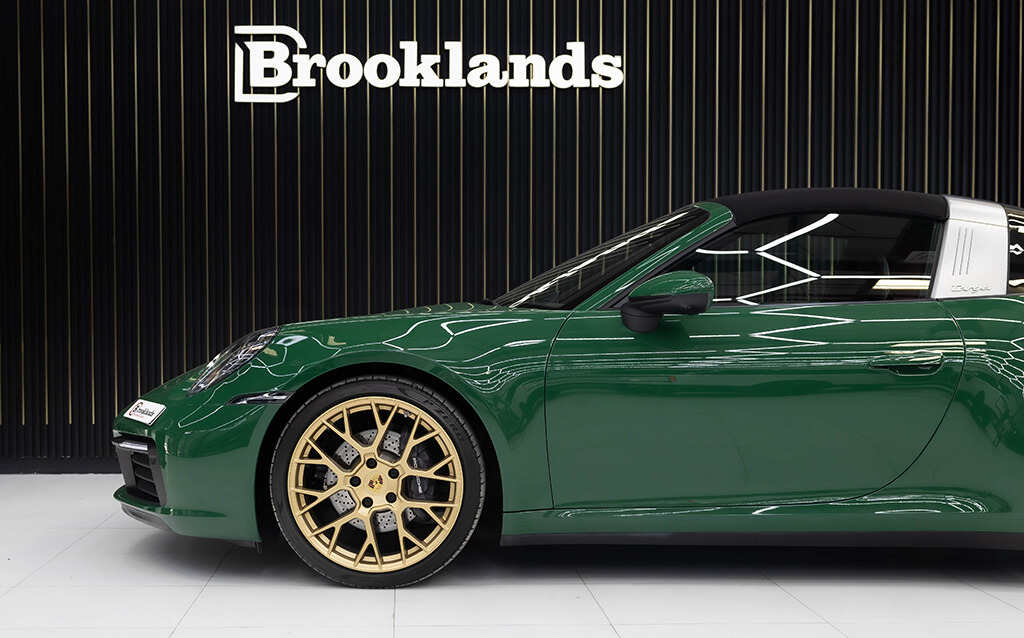 Porsche 911 Targa Green