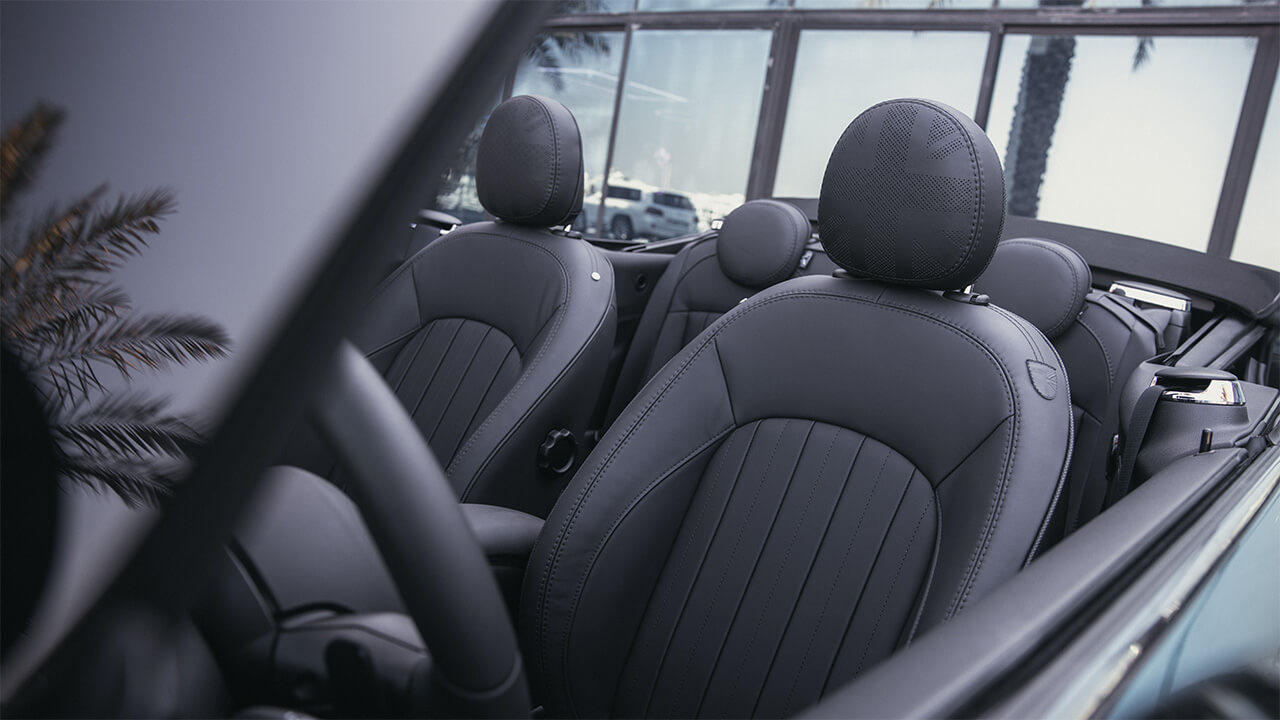 MINI COOPER CONVERTIBLE Blue