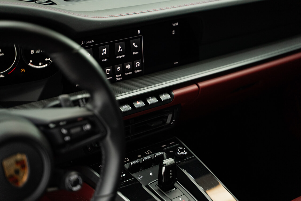 Porsche 911 Targa 4S Yellow