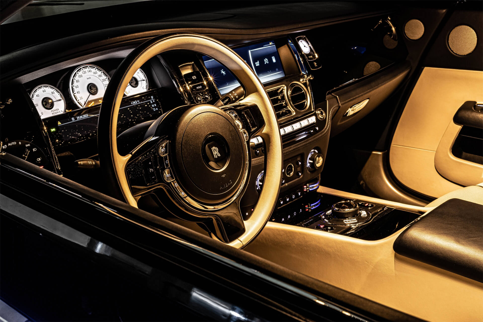 Rolls Royce Wraith Salamanca Blue