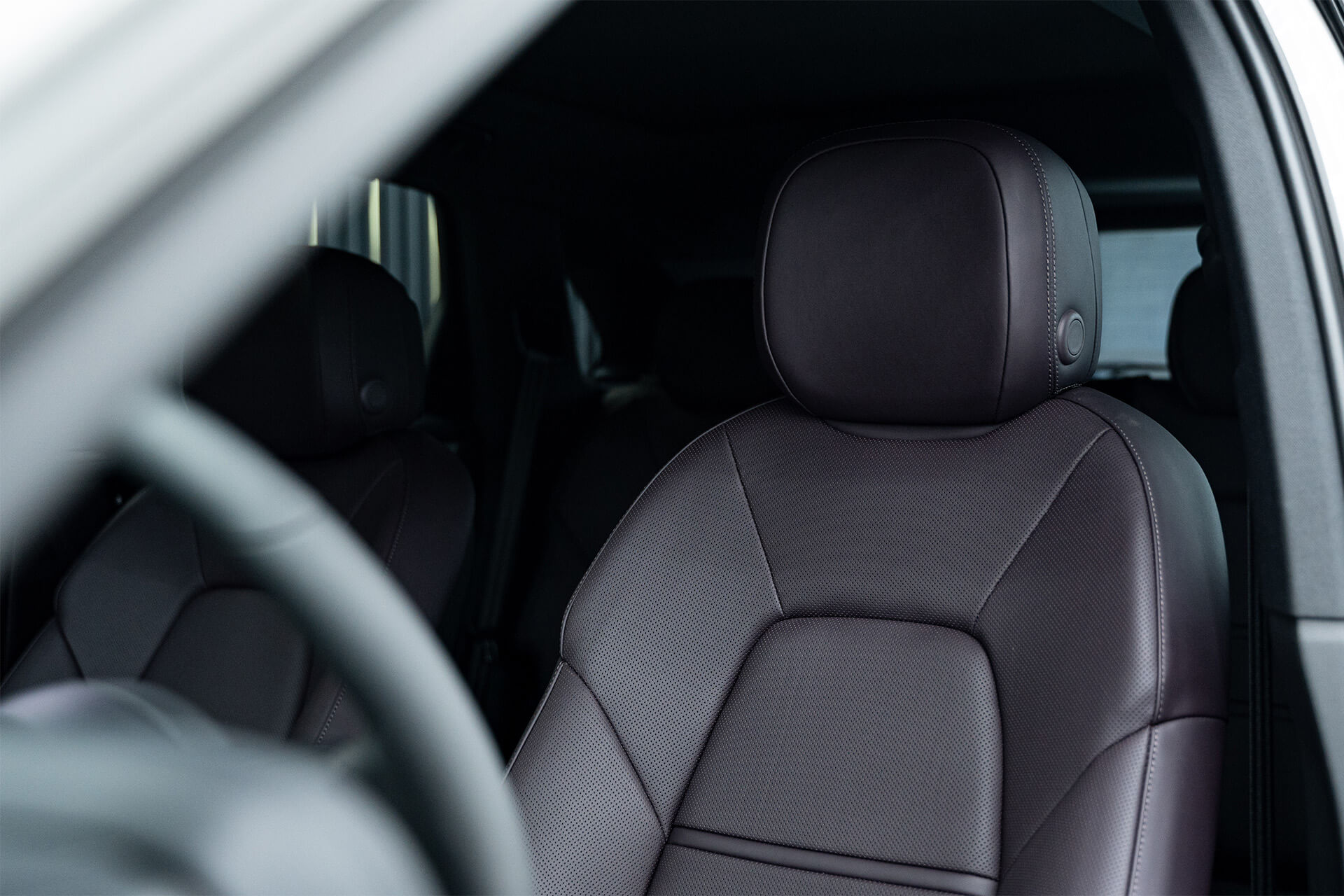 Porsche Cayenne Grey