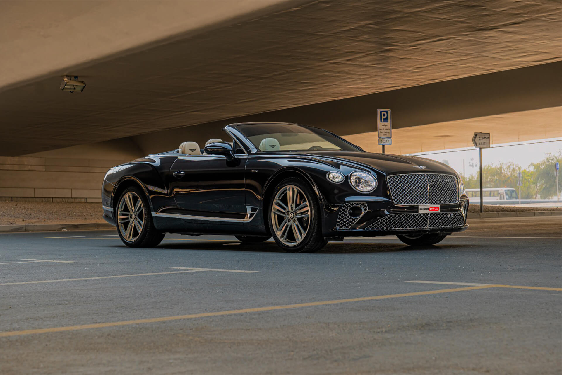 Bentley Continental GTC Azure Black