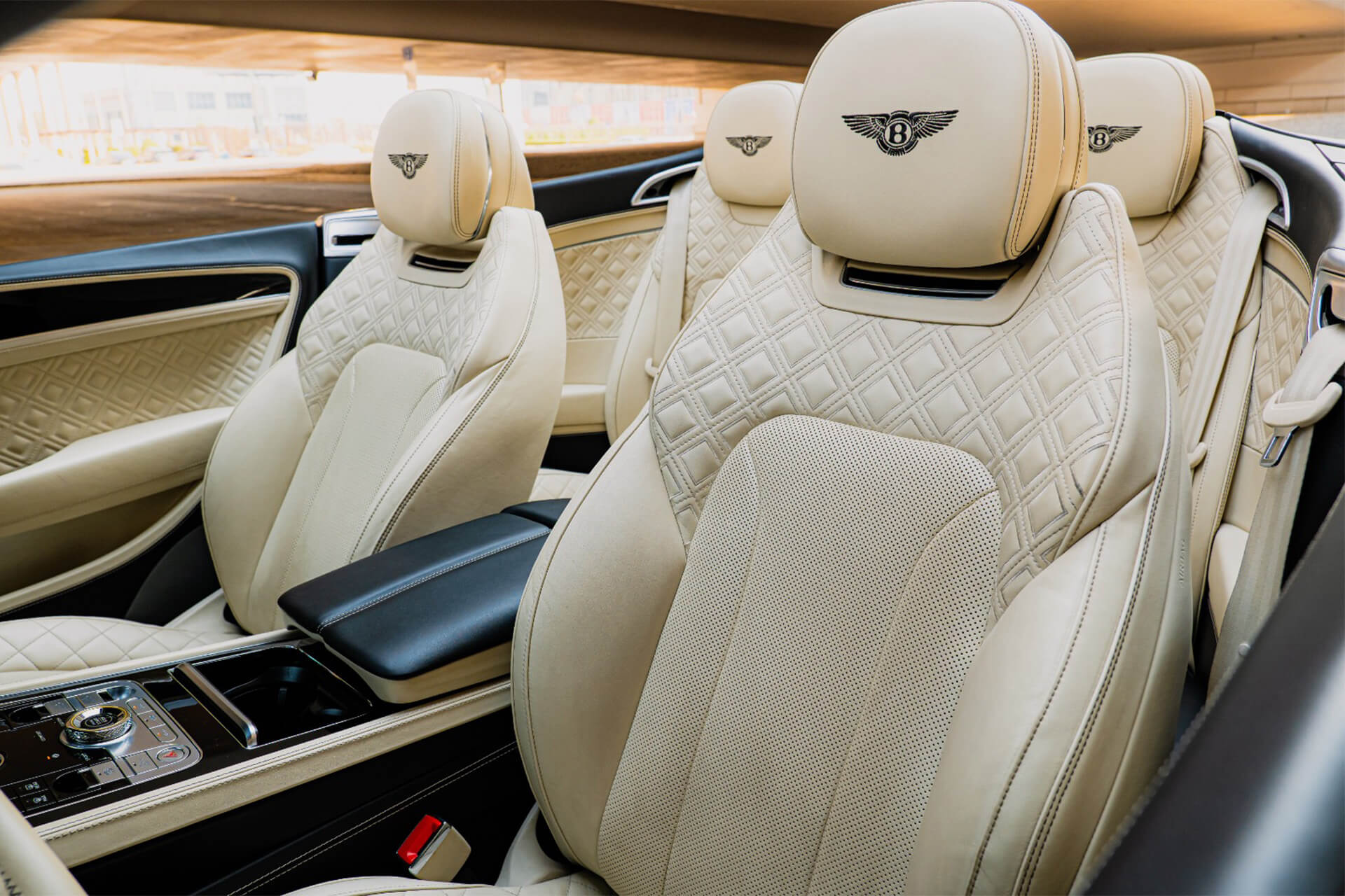 Bentley Continental GTC Azure Black