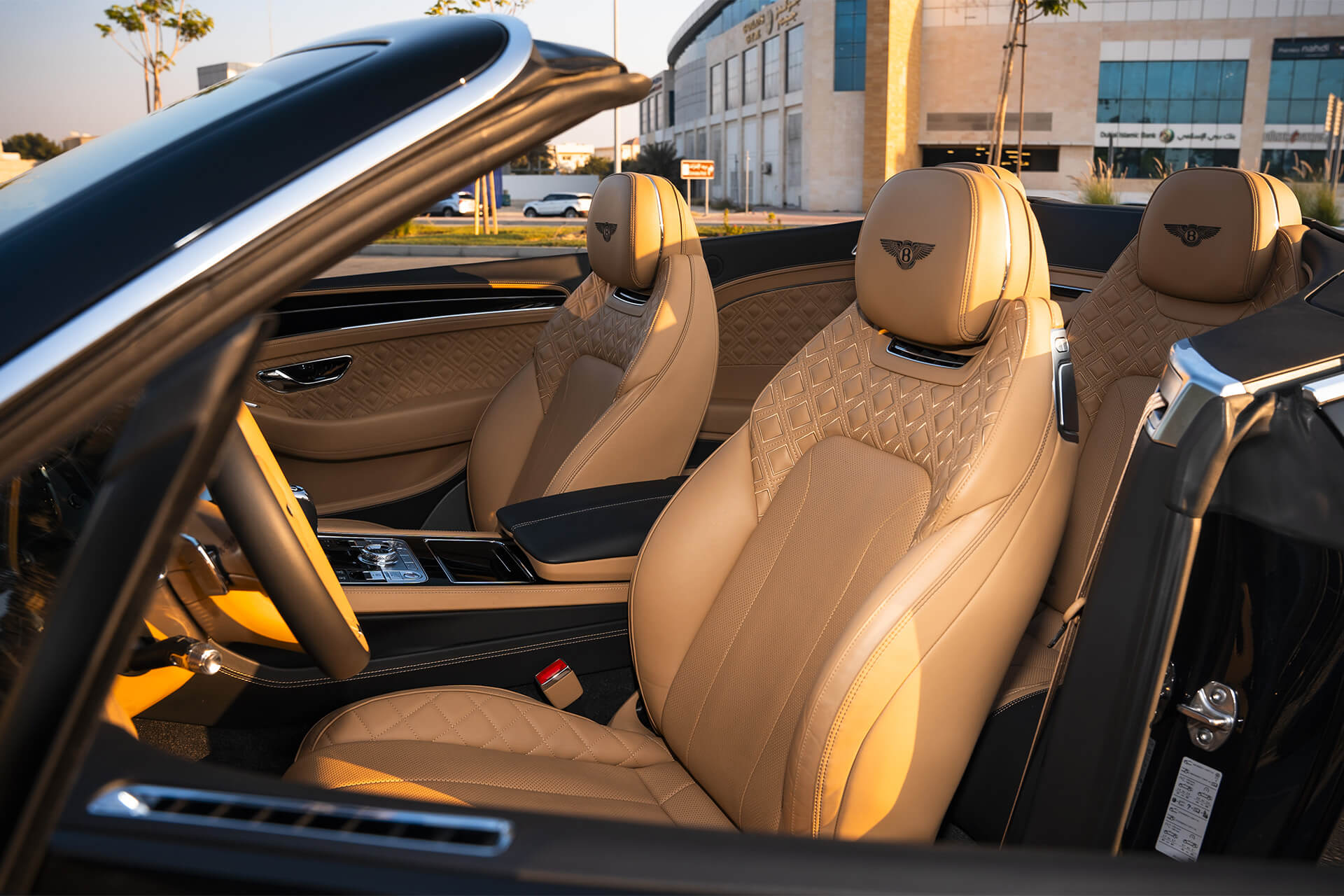 Bentley Continental GTC Mulliner Black