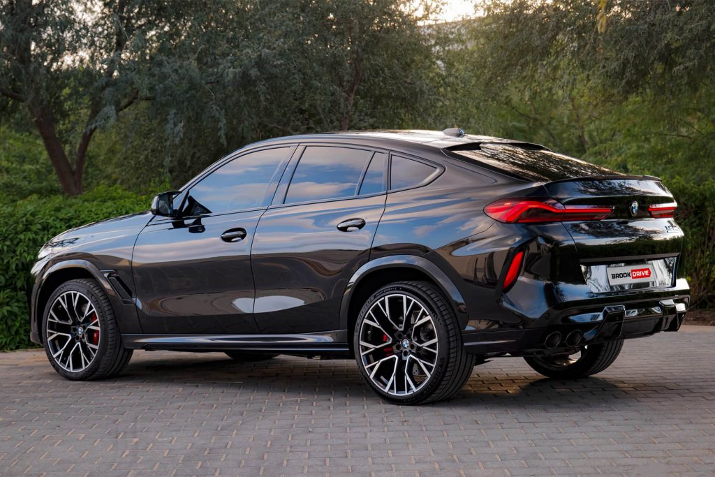 BMW X6 M Competition Black Sapphire Metallic