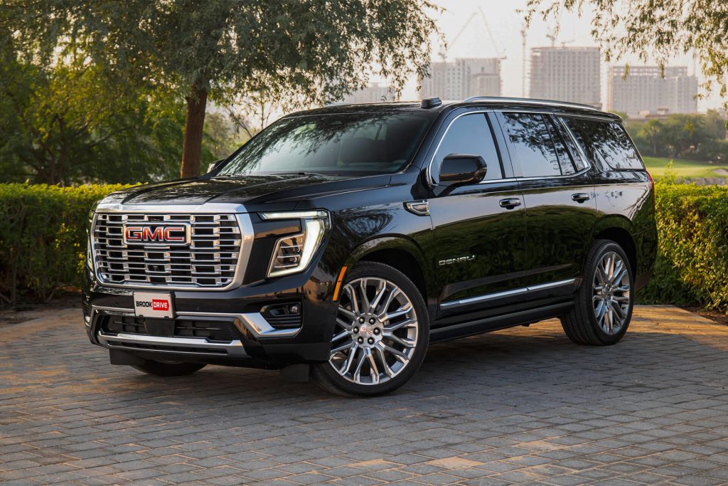 GMC Yukon Black Denali