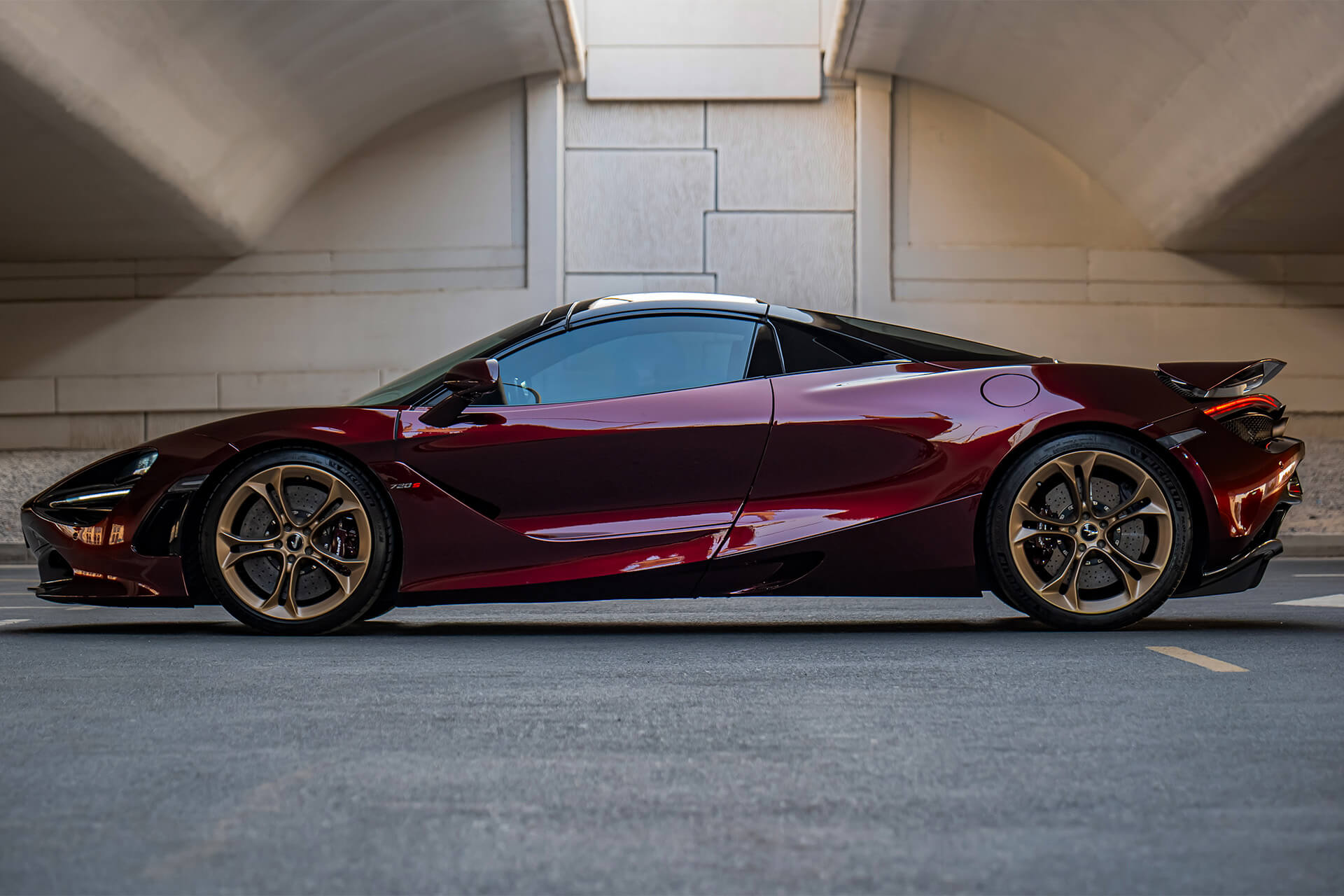McLaren 720S Spider Amaranth Red