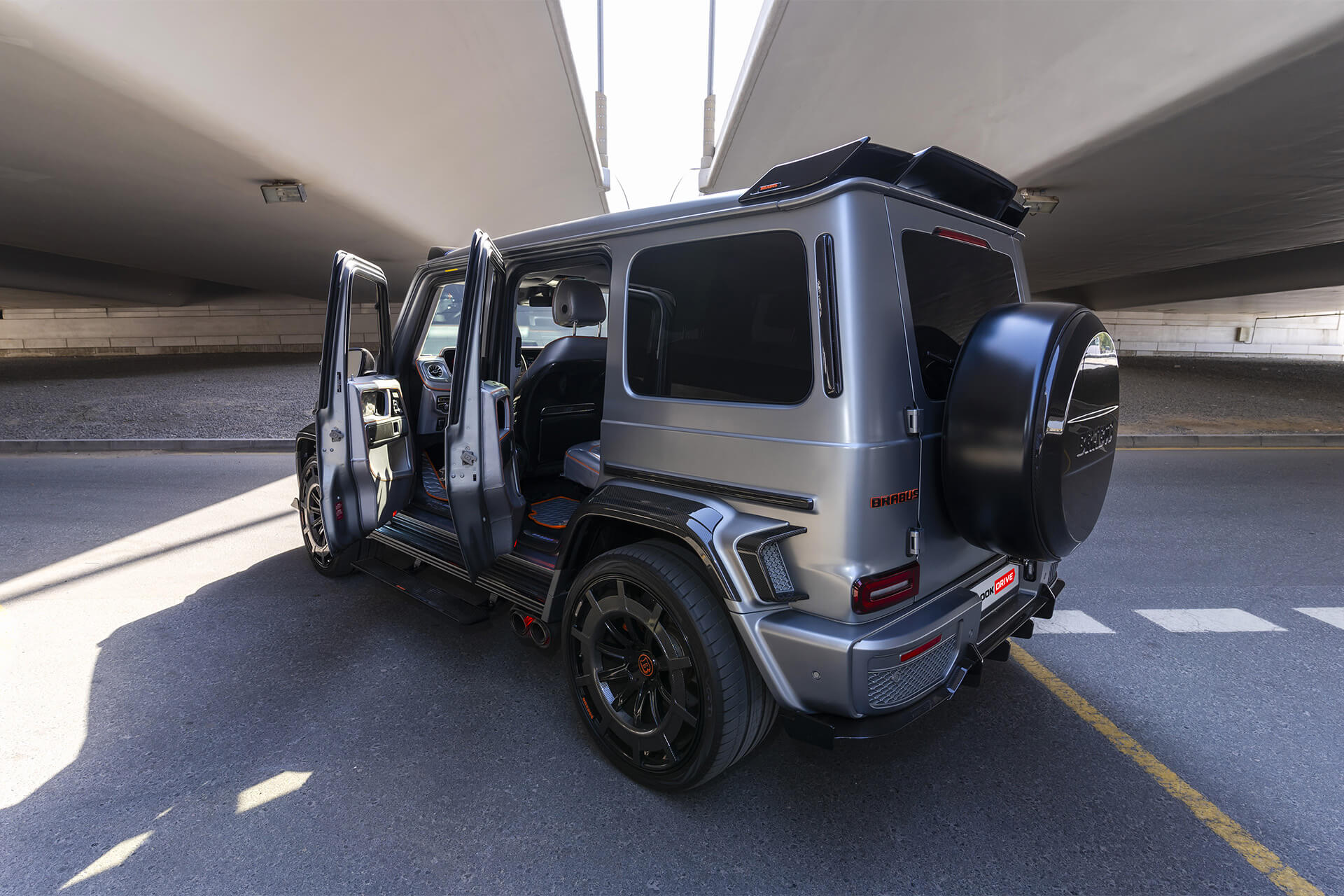 Mercedes G800 Brabus Selenite Grey Magno