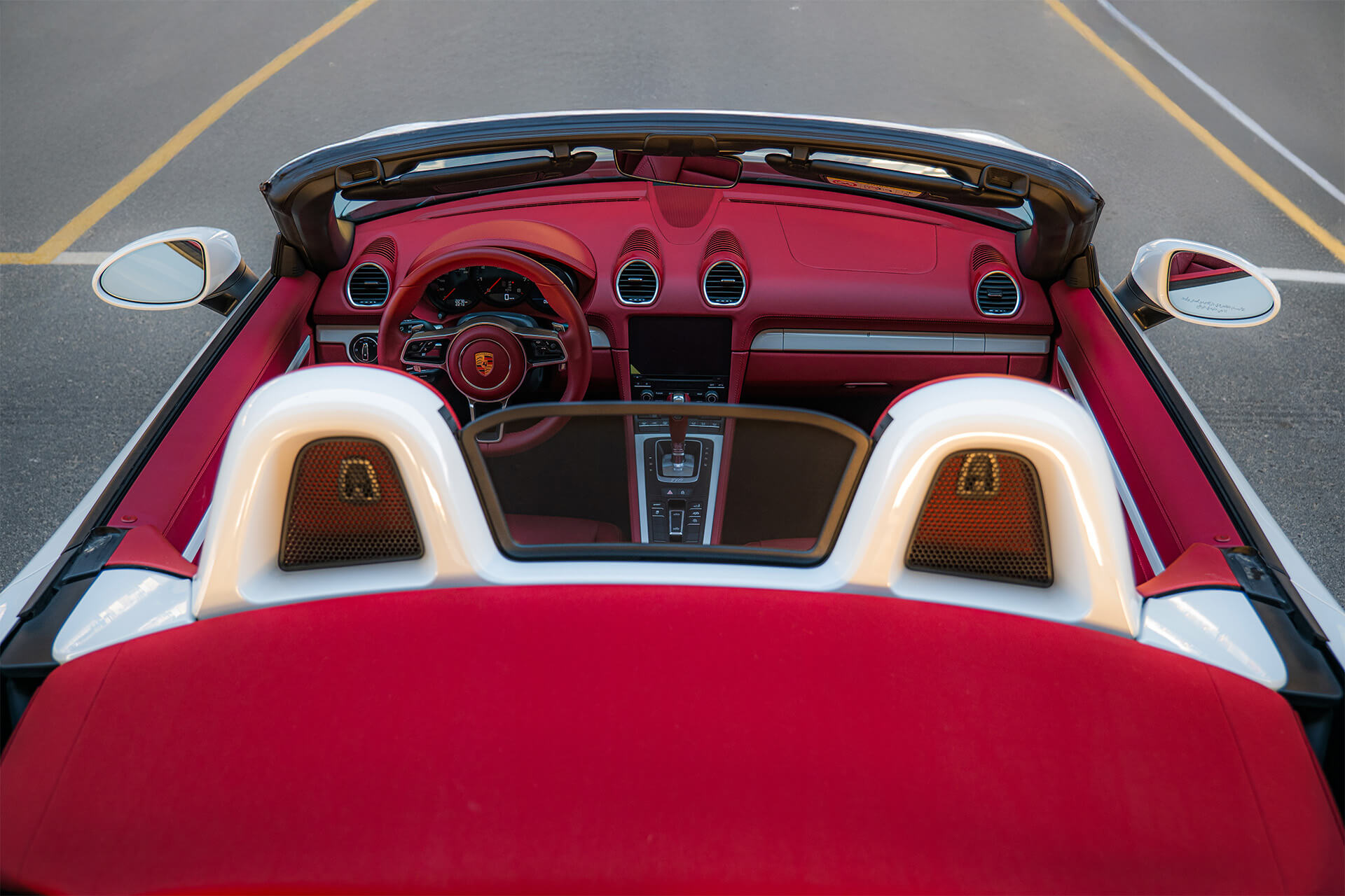 Porsche 718 Boxster White