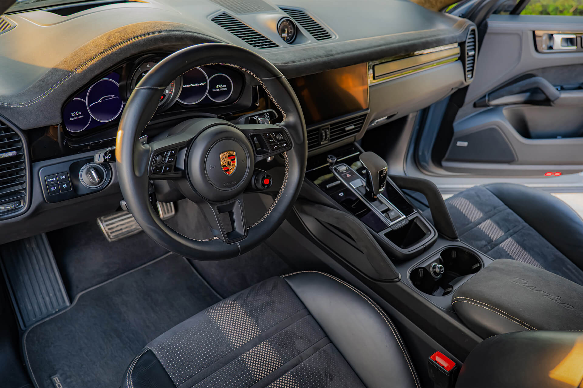 Porsche Cayenne Turbo GT Arctic Grey