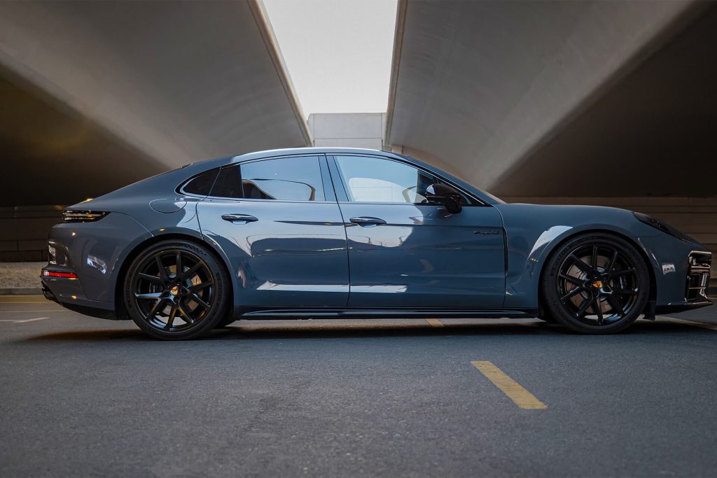 Porsche Panamera 4S E-Hybrid Arctic Grey