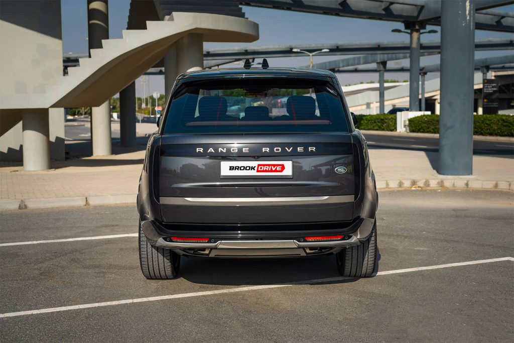Range Rover HSE Charente Grey