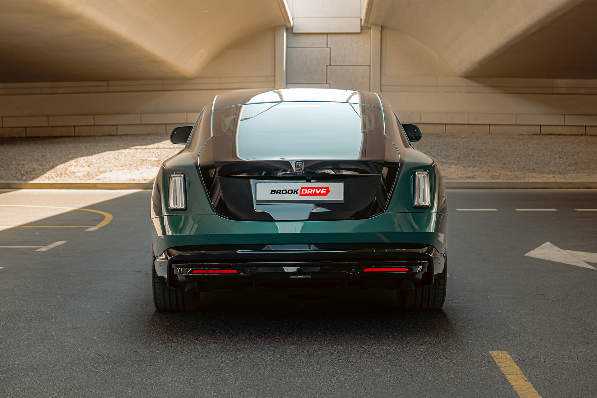 Rolls Royce Spectre Black Badge Imperial Jade