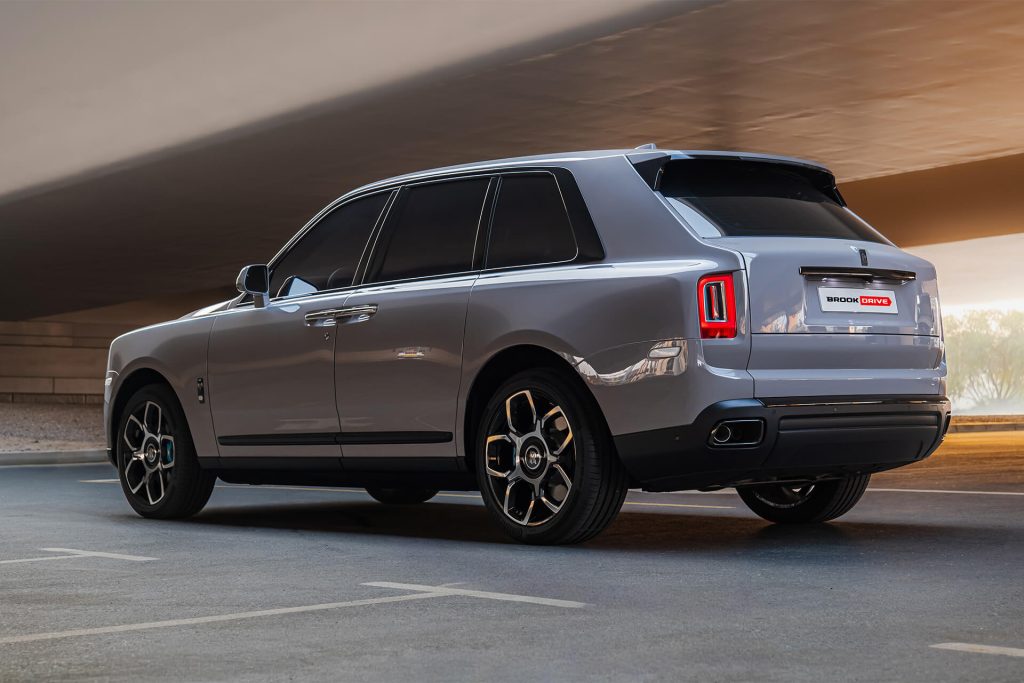 Rolls Royce Cullinan Black Badge Nardo Gray